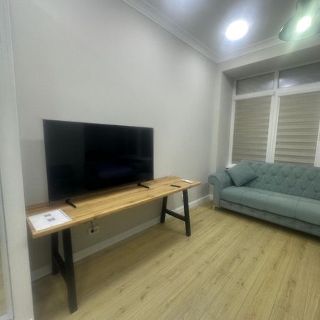 Comfortable Apartment In Central Of Αλμάτι Εξωτερικό φωτογραφία