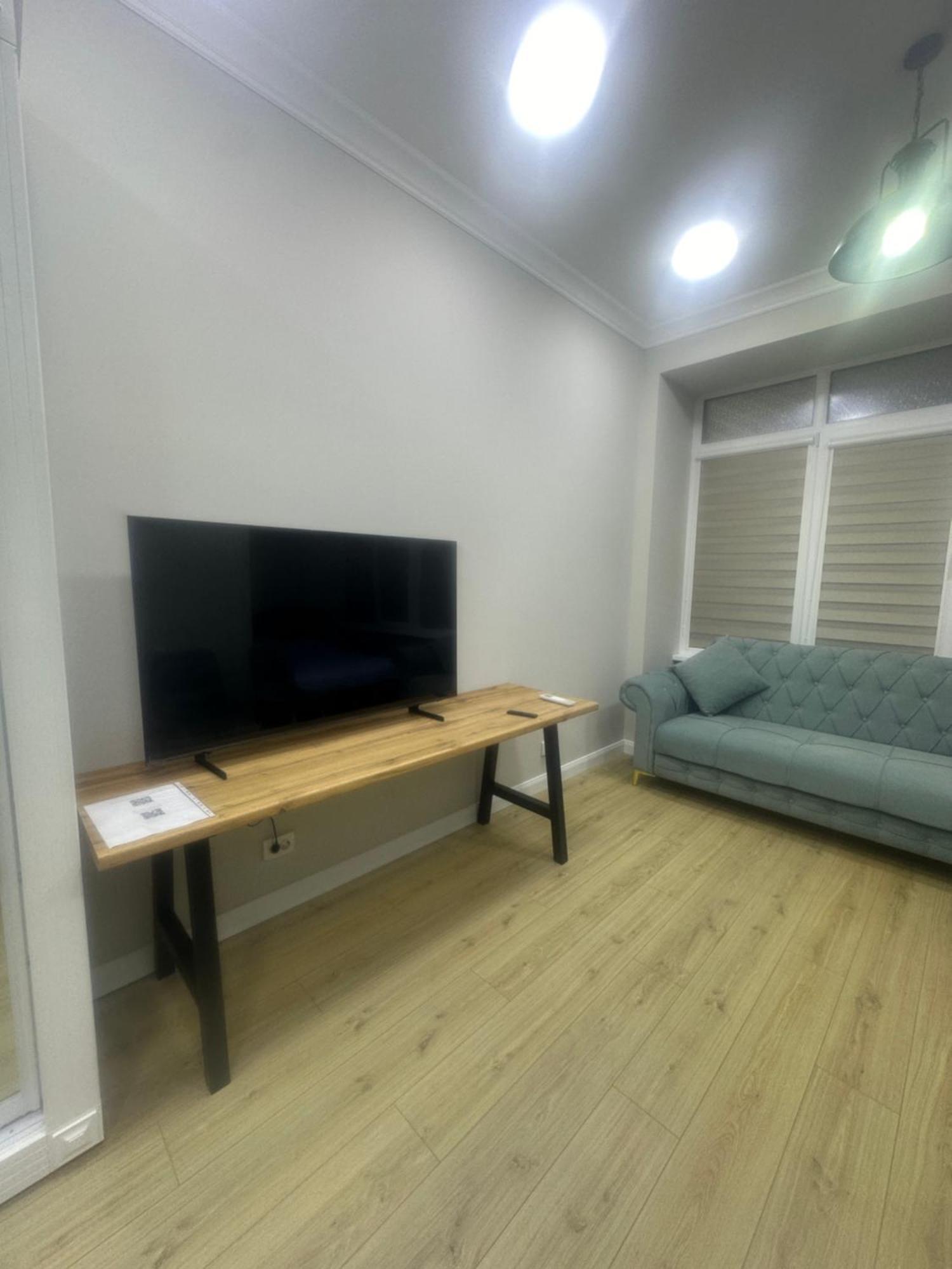 Comfortable Apartment In Central Of Αλμάτι Εξωτερικό φωτογραφία